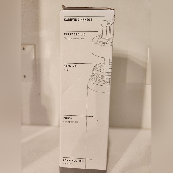 h2go/ Pure Barre Allure water bottle - Picture 3 of 6